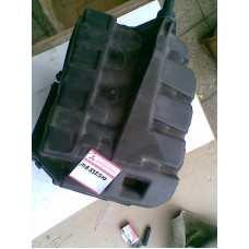 MB332510 MITSUBISHI L300 KALORİFER KUTUSU